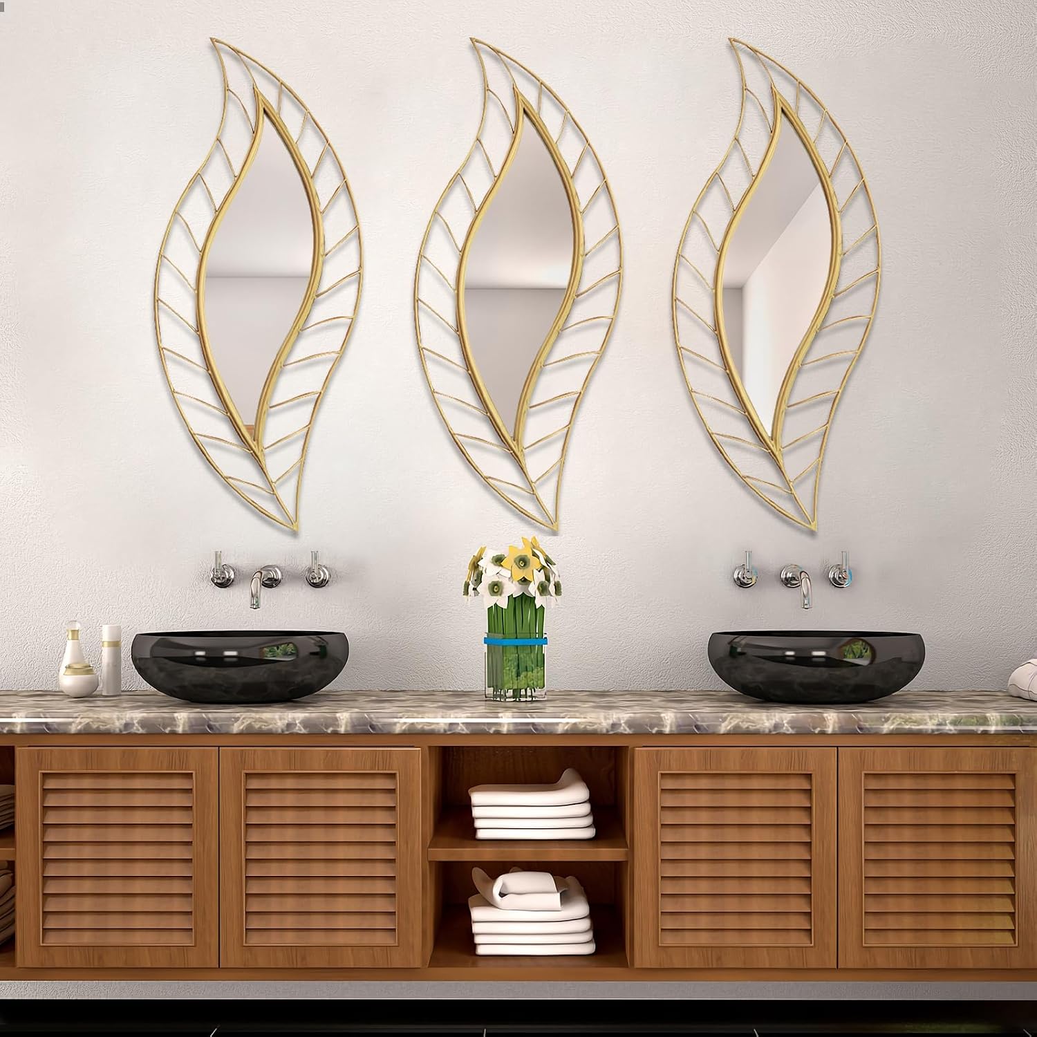Gold Leaf Teardrop Metal Wall Mirror